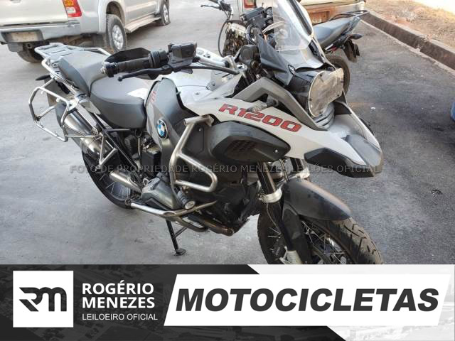 <center></center><center><big><b>LEILÃO de MOTOCICLETAS</b></center> <center></big>Recuperados de Financiamento<br>Bradesco</center>