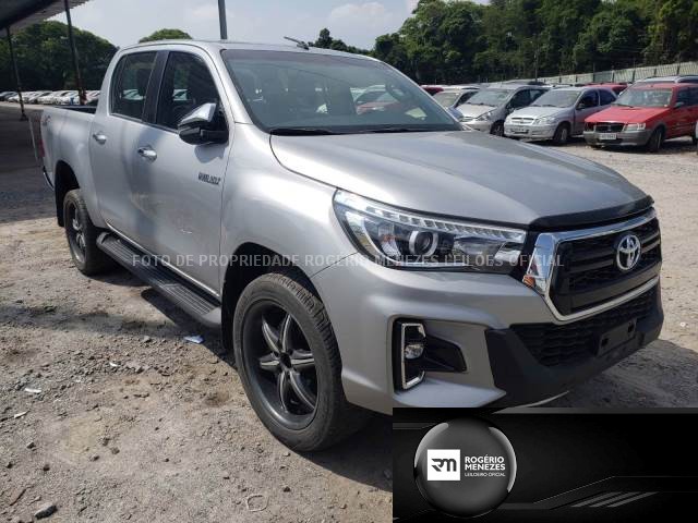 Lote 005 - 2019 TOYOTA HILUX CD