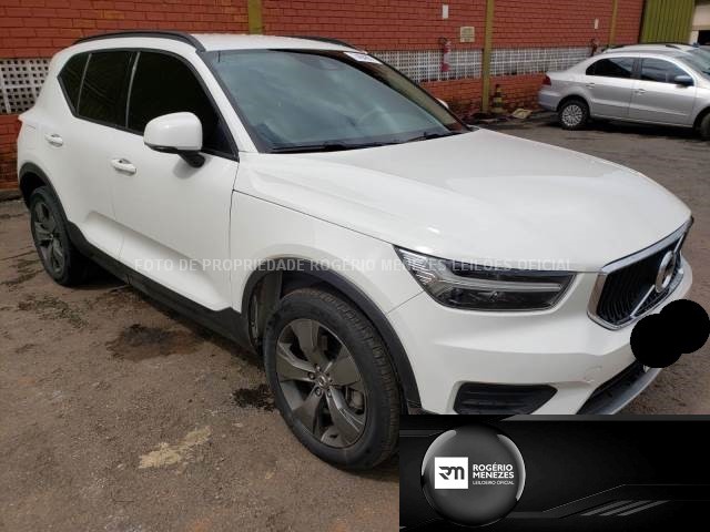 Lote 006 - 2019 VOLVO XC40