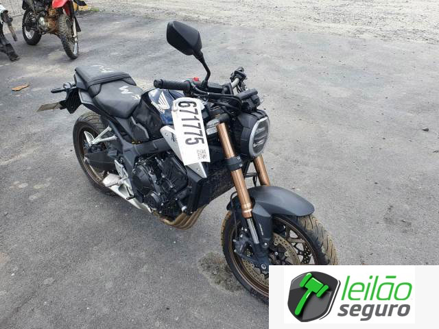 LOTE 005 / CB 650 R 2021