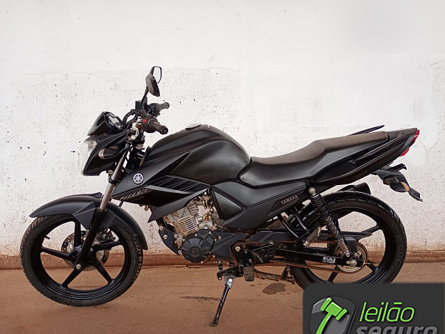 LOTE 002 - YAMAHA YS150 FAZER SED 2024