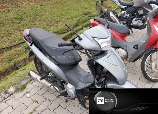 HONDA BIZ 125 ES MIX 2012